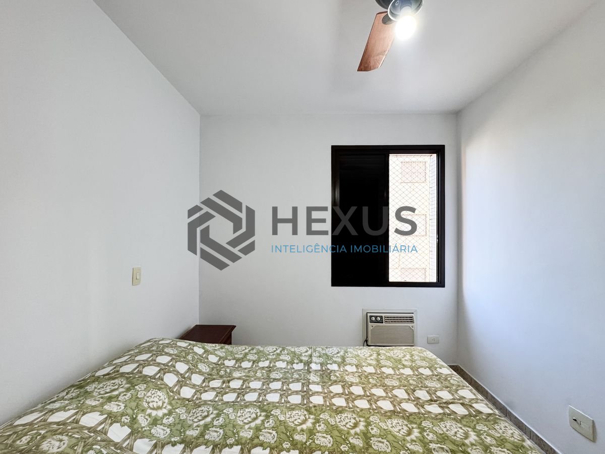 Foto 21 de Apartamento com varanda e lazer a 1 quadra da praia no Jardim Astúrias, Guarujá