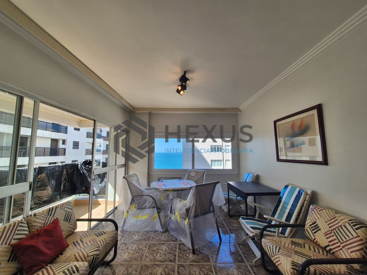 Foto 3 de Apartamento com lazer a 2 quadras da praia no Jardim Astúrias, Guarujá