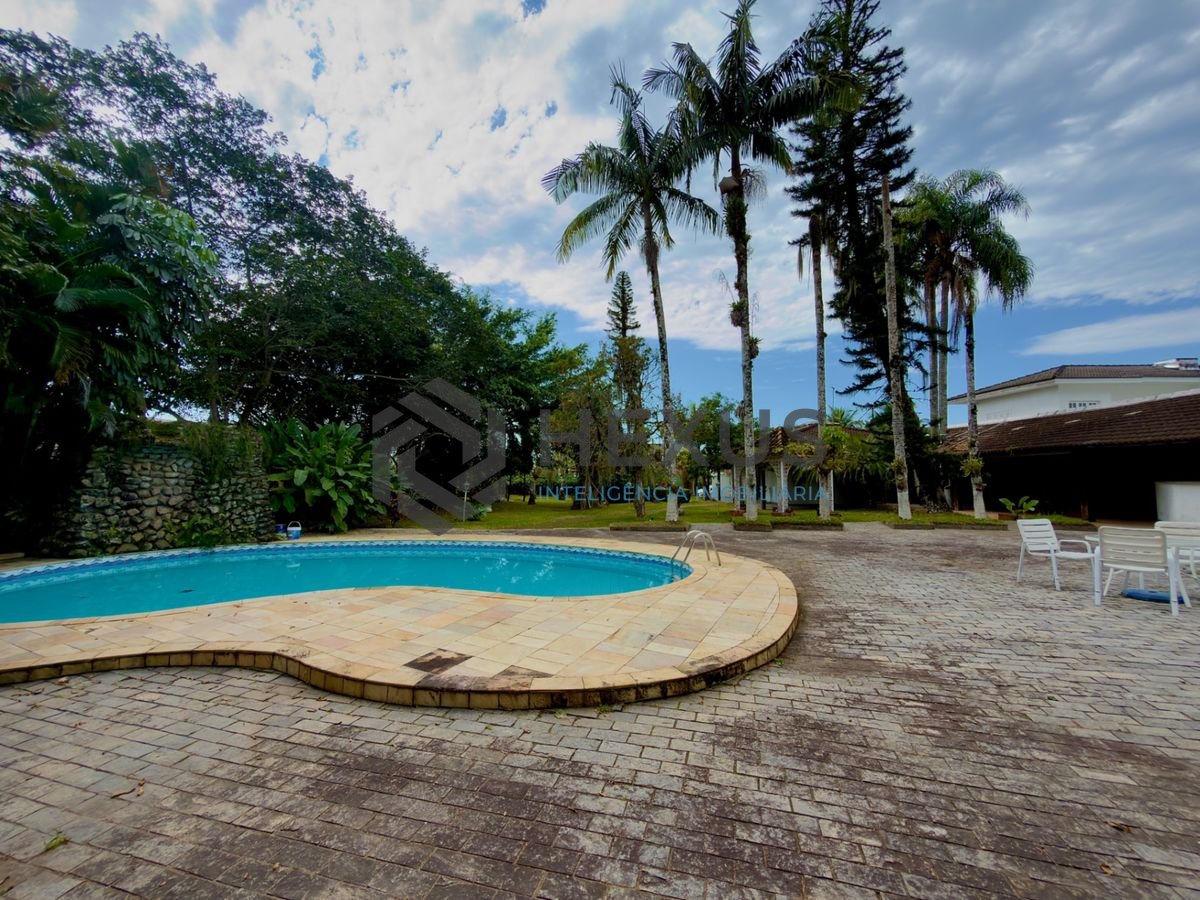 Foto 5 de Casa com piscina  e área gourmet no Jardim Acapulco, Guarujá
