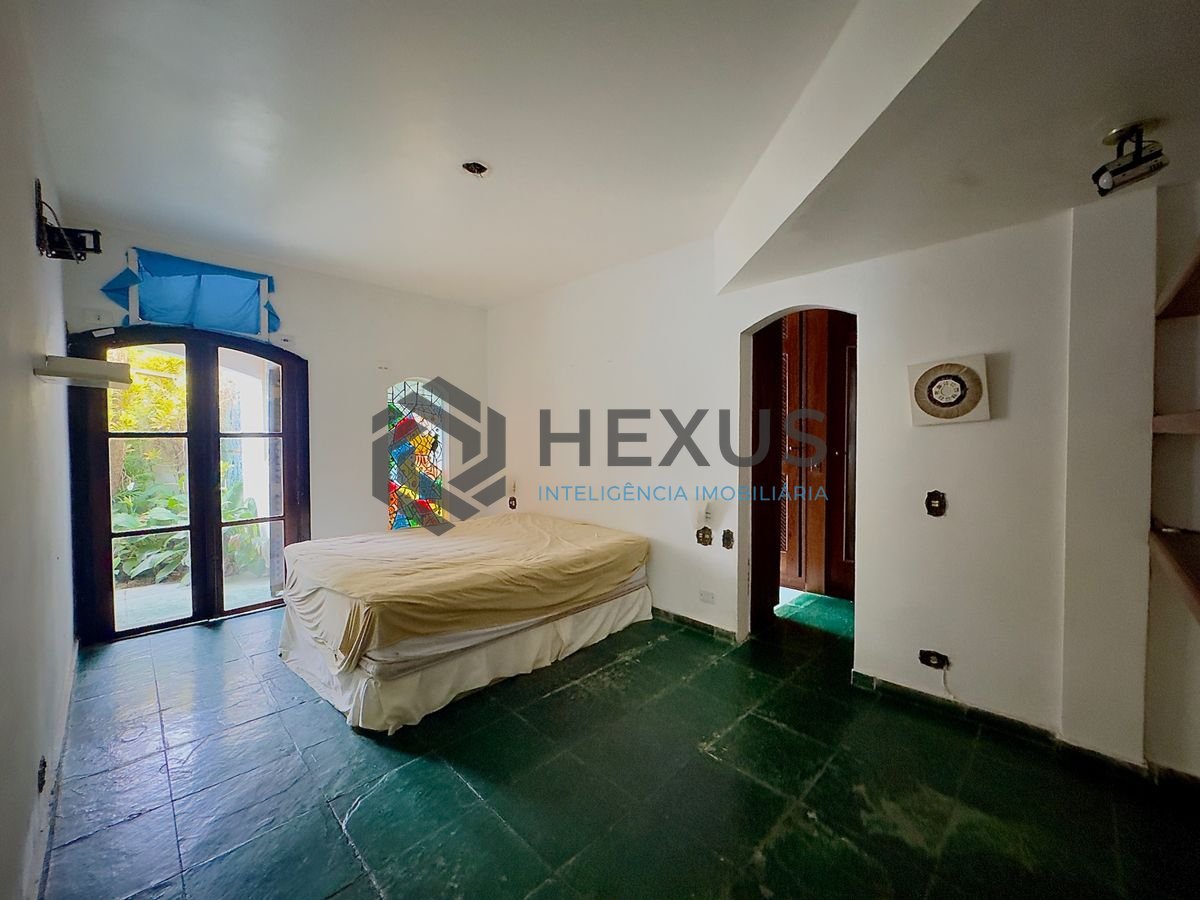 Foto 14 de Casa com piscina  e área gourmet no Jardim Acapulco, Guarujá