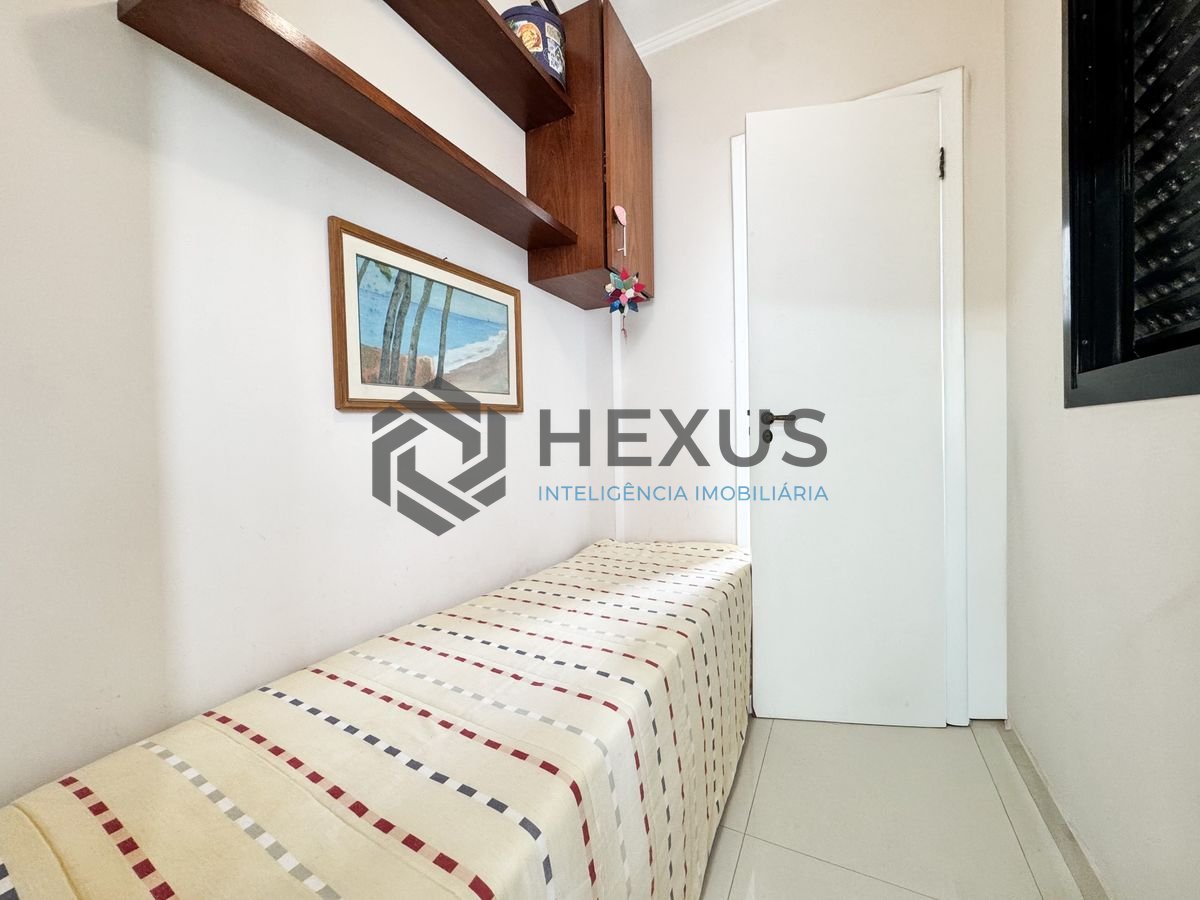 Foto 27 de Apartamento reformado com varanda e lazer no Jardim Astúrias, Guarujá