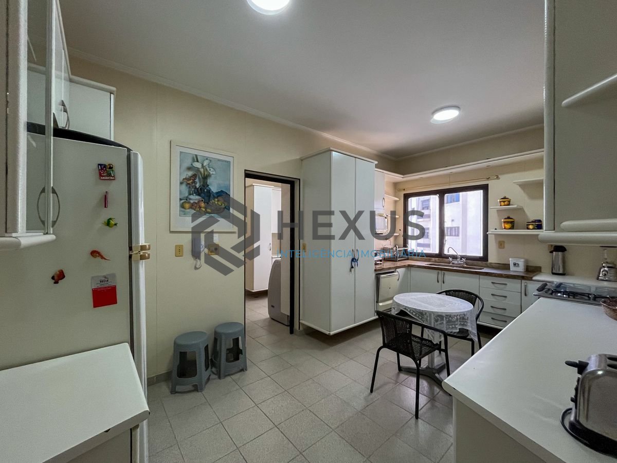Foto 49 de Apartamento frente mar com varanda e lazer na região do Canto das Galhetas no Jardim Astúrias, Guarujá