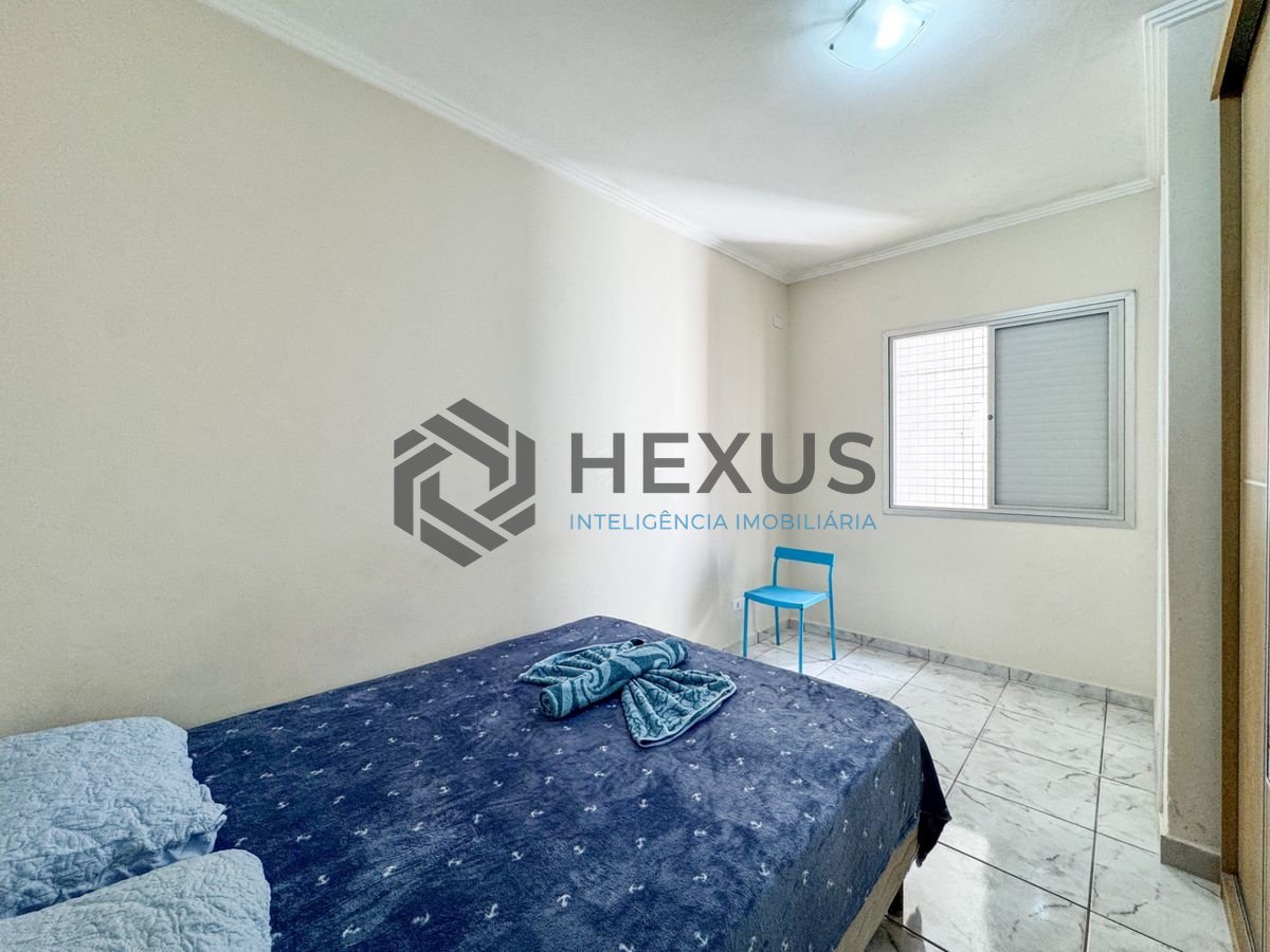 Foto 9 de Apartamento reformado e lazer a 250m da praia nas Pitangueiras, Guarujá