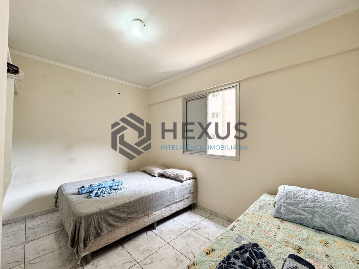 Foto 6 de Apartamento reformado e lazer a 250m da praia nas Pitangueiras, Guarujá