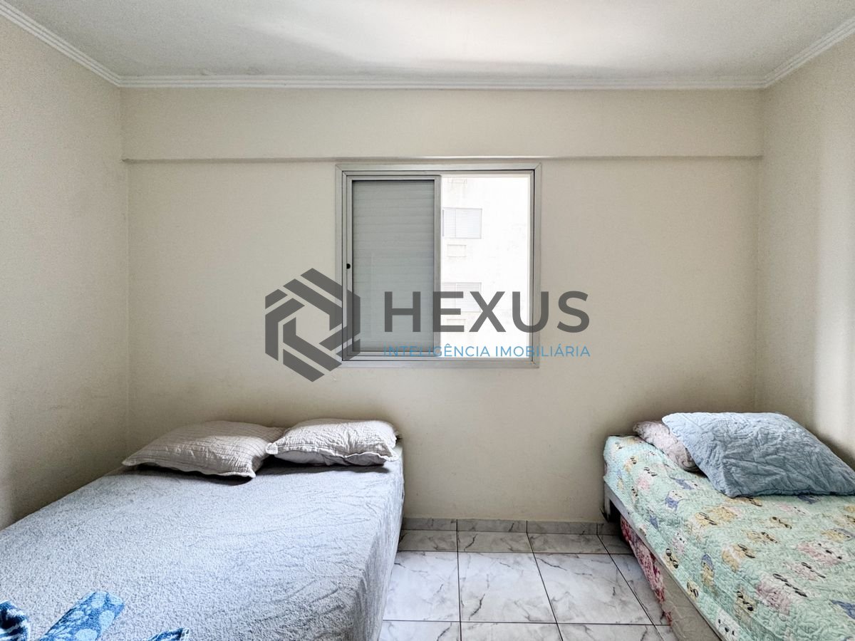 Foto 7 de Apartamento reformado e lazer a 250m da praia nas Pitangueiras, Guarujá