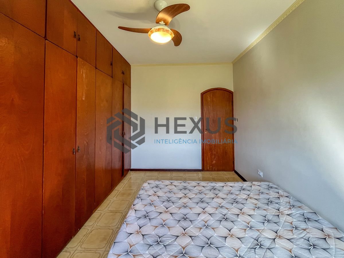 Foto 25 de Casa ampla 100 mts da praia, na Praia da Enseada à venda, Guarujá, SP