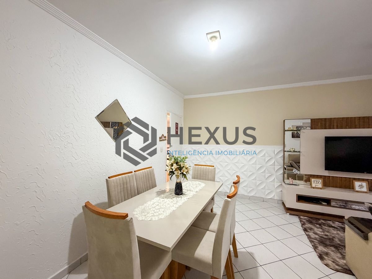 Foto 9 de Apartamento com varanda e lazer a 400m da praia no Jardim Astúrias, Guarujá