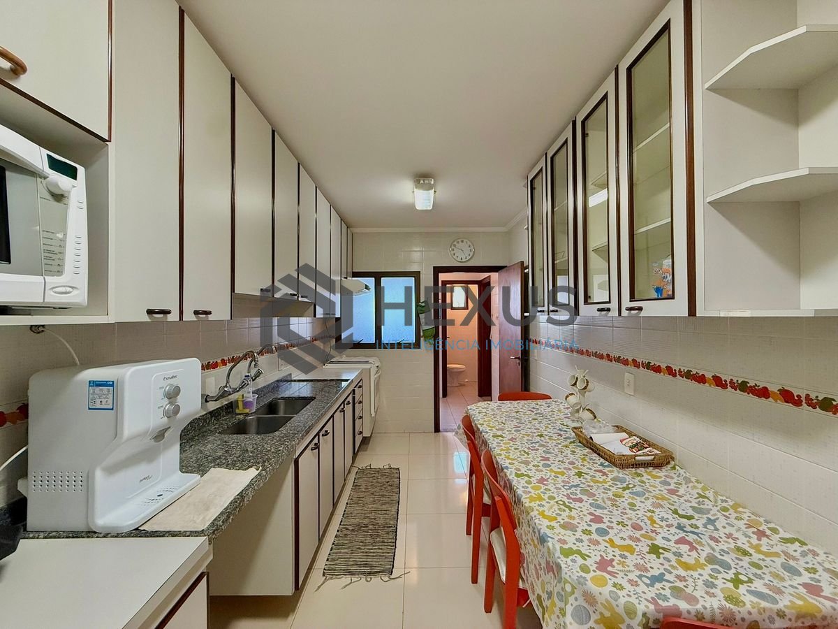 Foto 14 de Apartamento à Venda na Praia da Enseada - Guarujá -SP