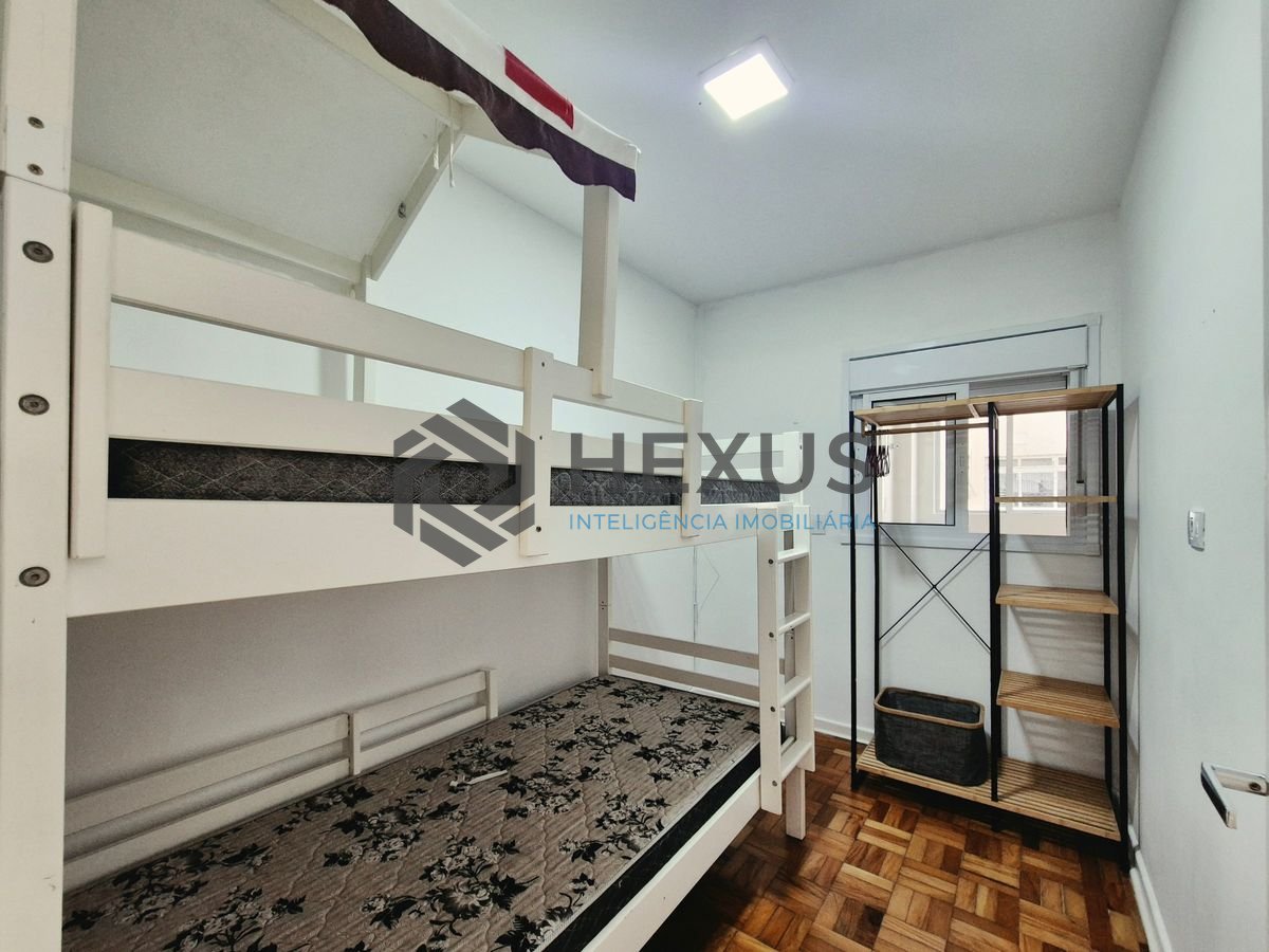 Foto 13 de Apartamento com varanda e lazer nas Pitangueiras, Guarujá