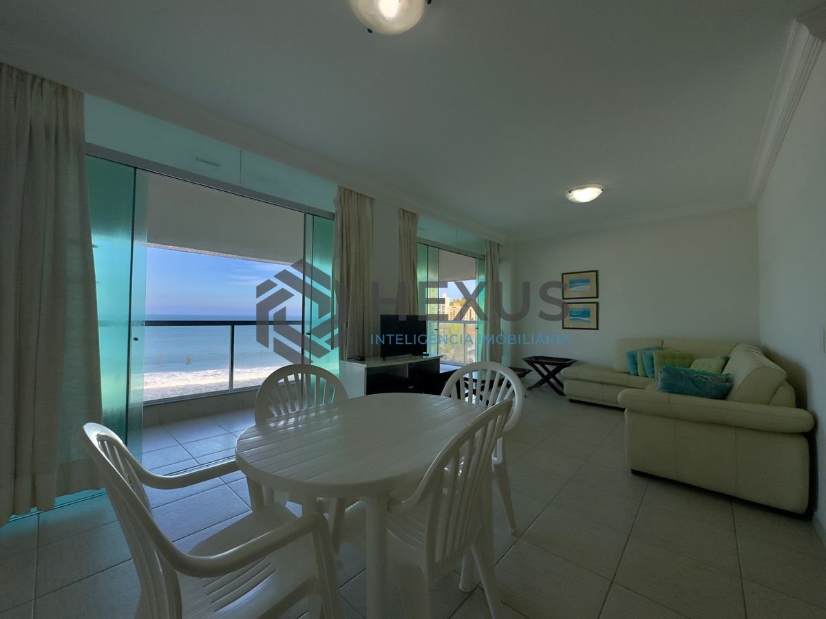 Foto 9 de Apartamento frente mar reformado com varanda vista mar no Jardim Astúrias, Guarujá
