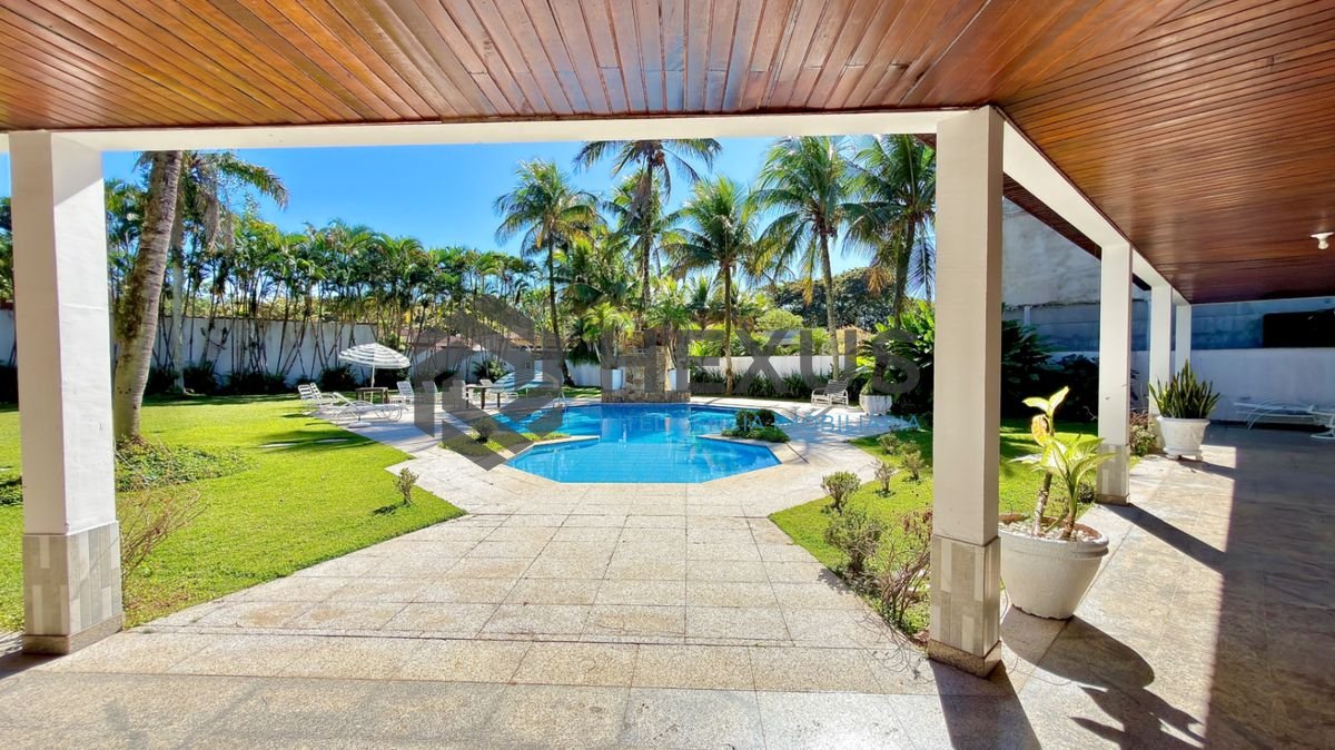 Foto 37 de Casa reformada com piscina e área gourmet no Jardim Acapulco, Guarujá