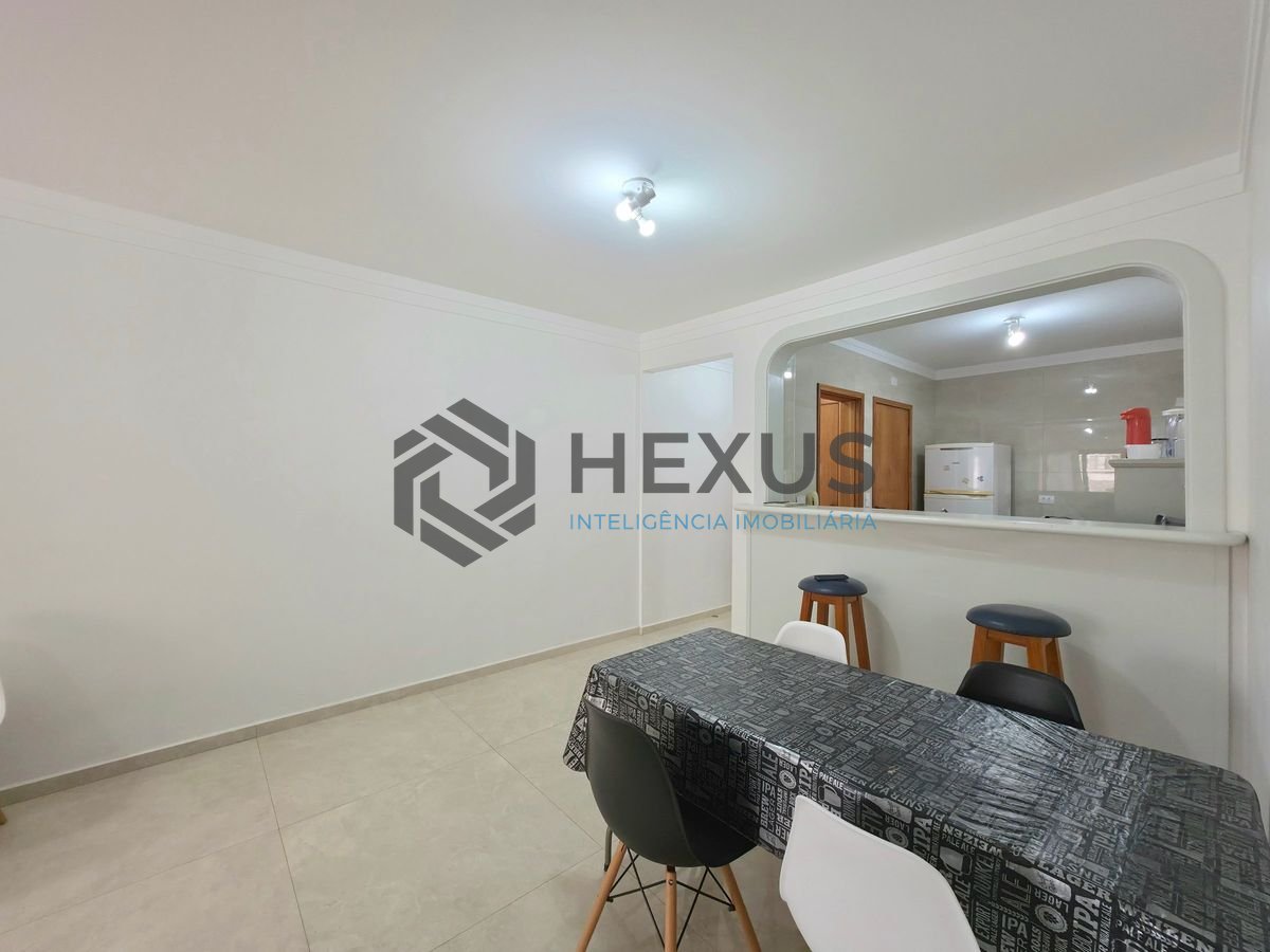 Foto 21 de Apartamento com varanda e lazer a 200m da praia nas Pitangueiras, Guarujá