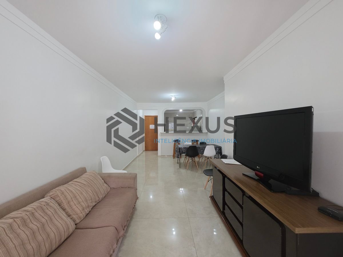 Foto 4 de Apartamento com varanda e lazer a 200m da praia nas Pitangueiras, Guarujá