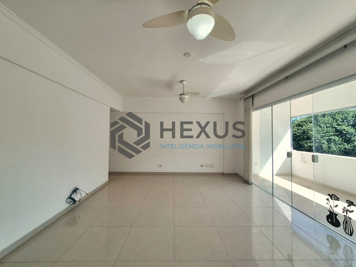 Foto 4 de Apartamento reformado com vista mar e lazer a 1 quadra da praia no Jardim Astúrias, Guarujá