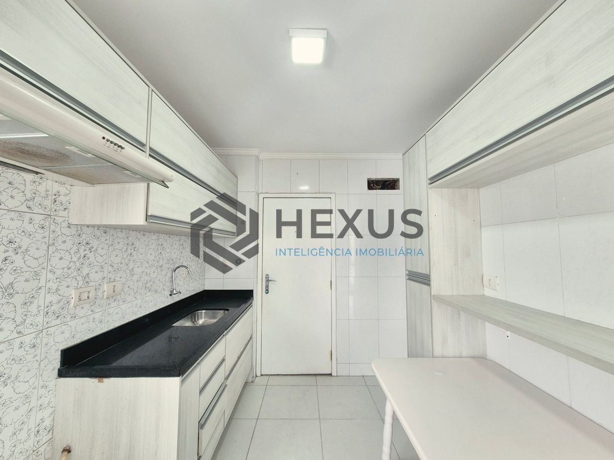 Foto 20 de Apartamento reformado com vista mar e lazer a 1 quadra da praia no Jardim Astúrias, Guarujá