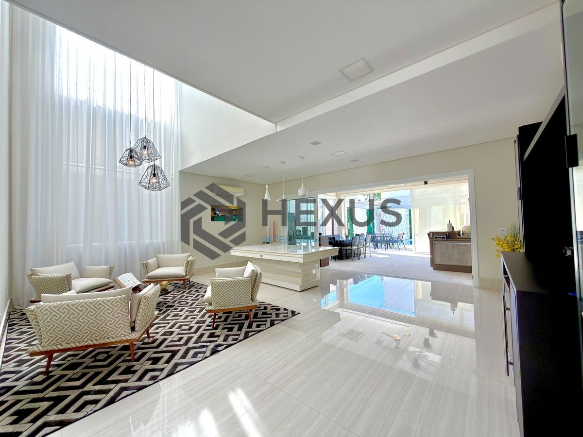 Foto 11 de Casa reformada com piscina e área gourmet no Jardim Acapulco, Guarujá