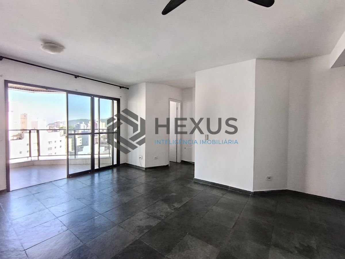 Foto 5 de Apartamento com varanda vista mar e lazer a 200m da praia no Jardim Astúrias, Guarujá