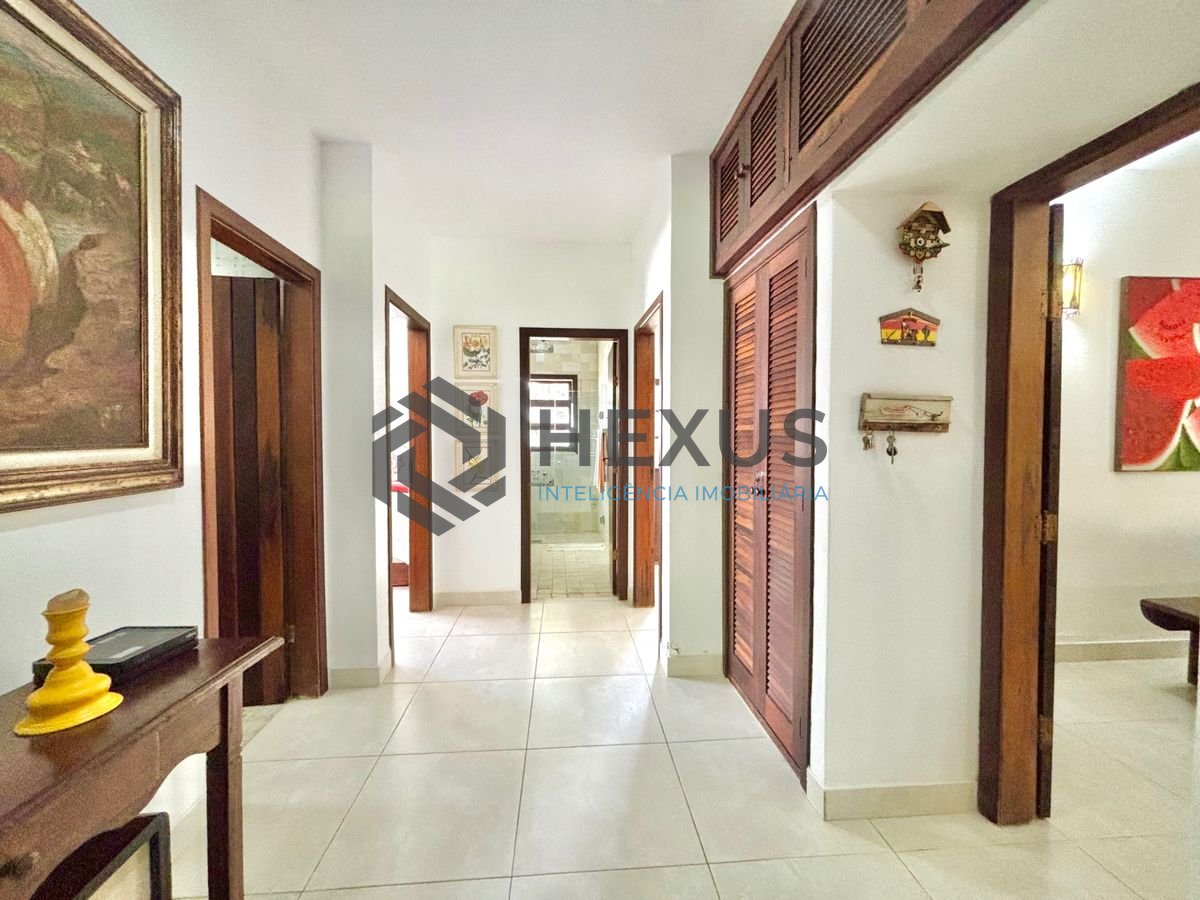 Foto 48 de Casa reformada com piscina e área gourmet no Jardim Acapulco, Guarujá