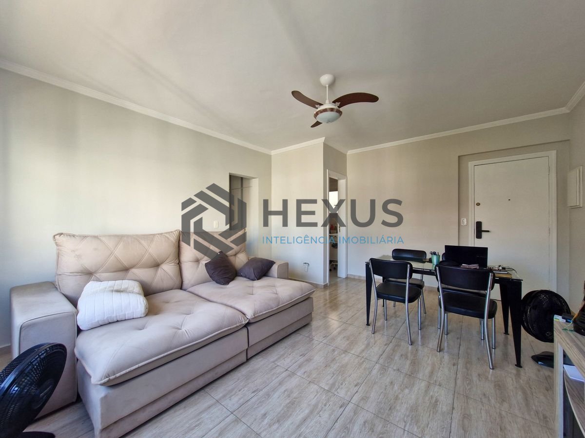 Foto 7 de Apartamento reformado a 200m da praia no Jardim Astúrias, Guarujá