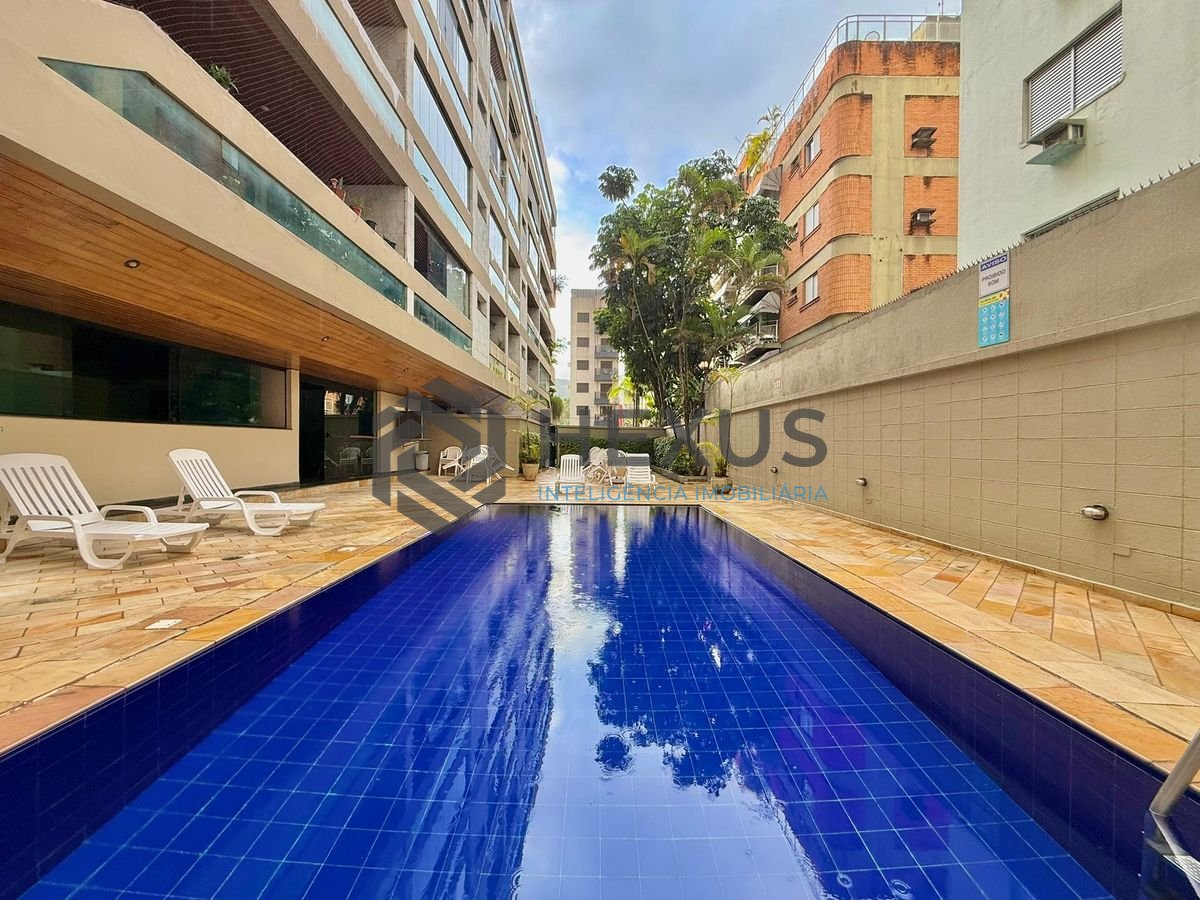 Foto 29 de Apartamento reformado com varanda e lazer a 300m da praia na Enseada, Guarujá