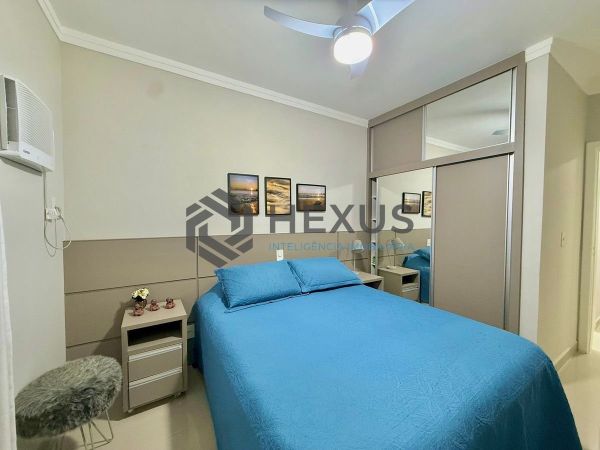 Foto 19 de Apartamento reformado com varanda e lazer a 300m da praia na Enseada, Guarujá
