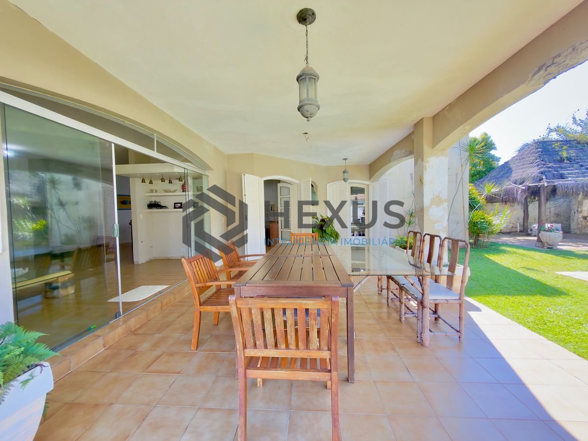 Foto 3 de Casa de alto padrão com piscina e área gourmet no Jardim Acapulco, Guarujá