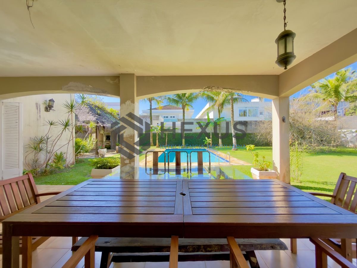 Foto 10 de Casa de alto padrão com piscina e área gourmet no Jardim Acapulco, Guarujá