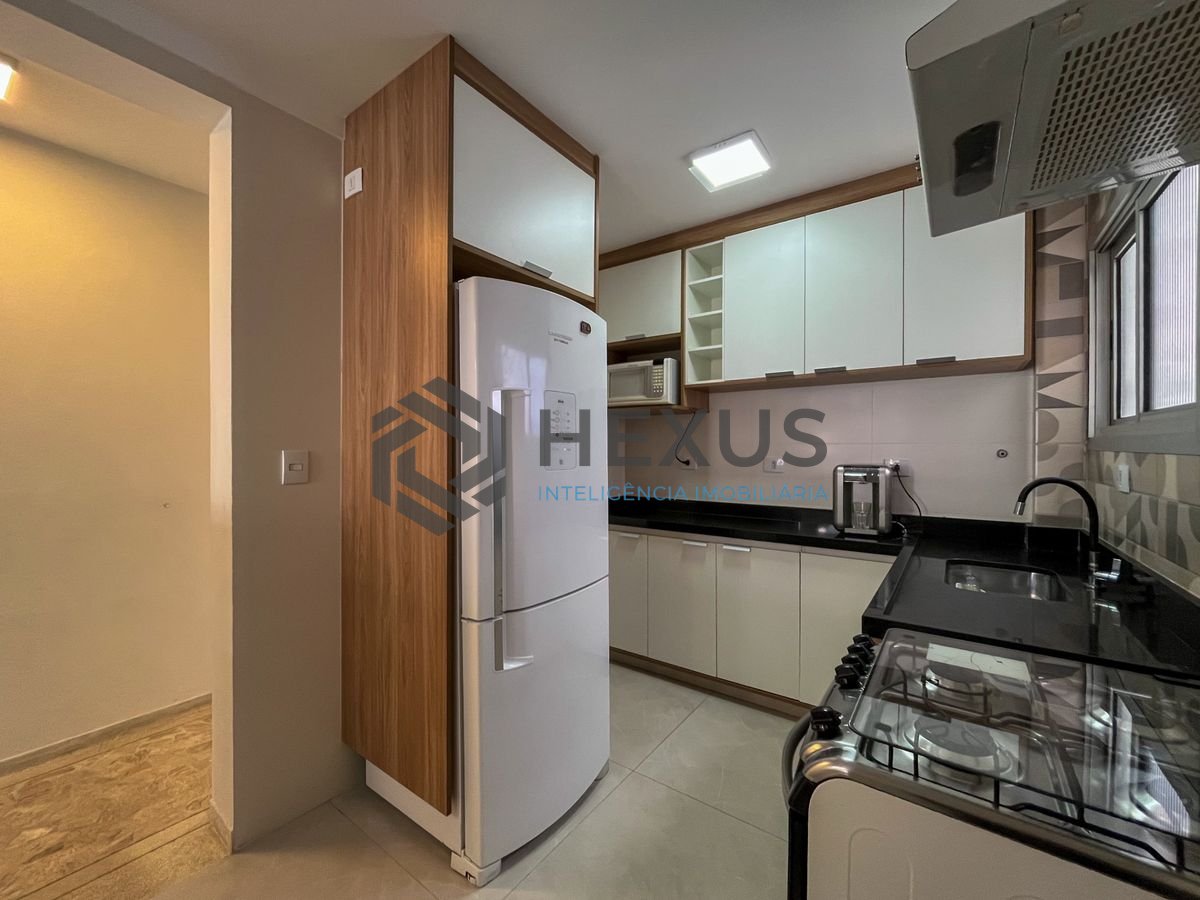 Foto 30 de Apartamento com varanda e lazer nas Pitangueiras, Guarujá