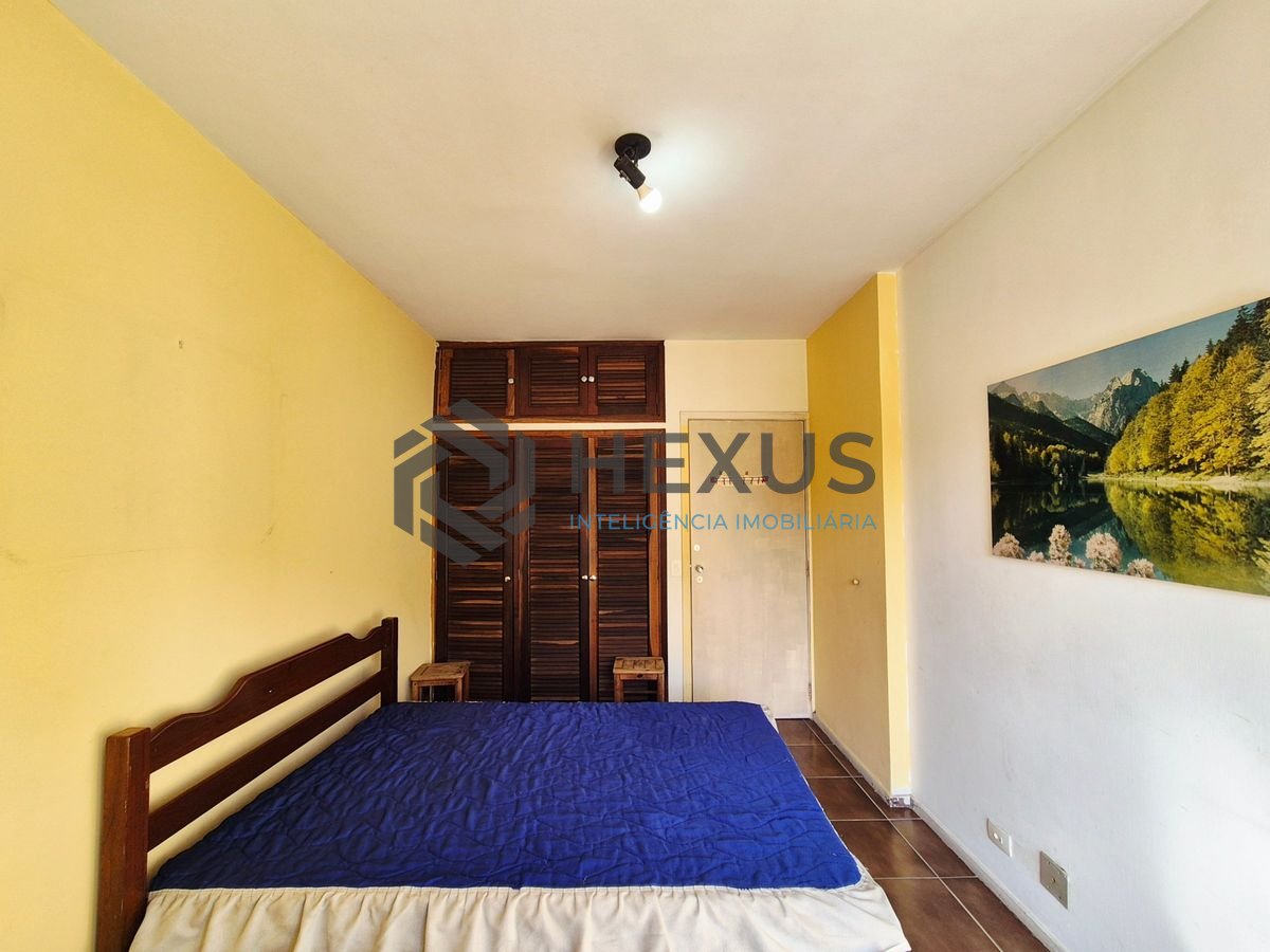 Foto 14 de Apartamento com varanda e lazer a 2 quadras da praia nas Pitangueiras, Guarujá