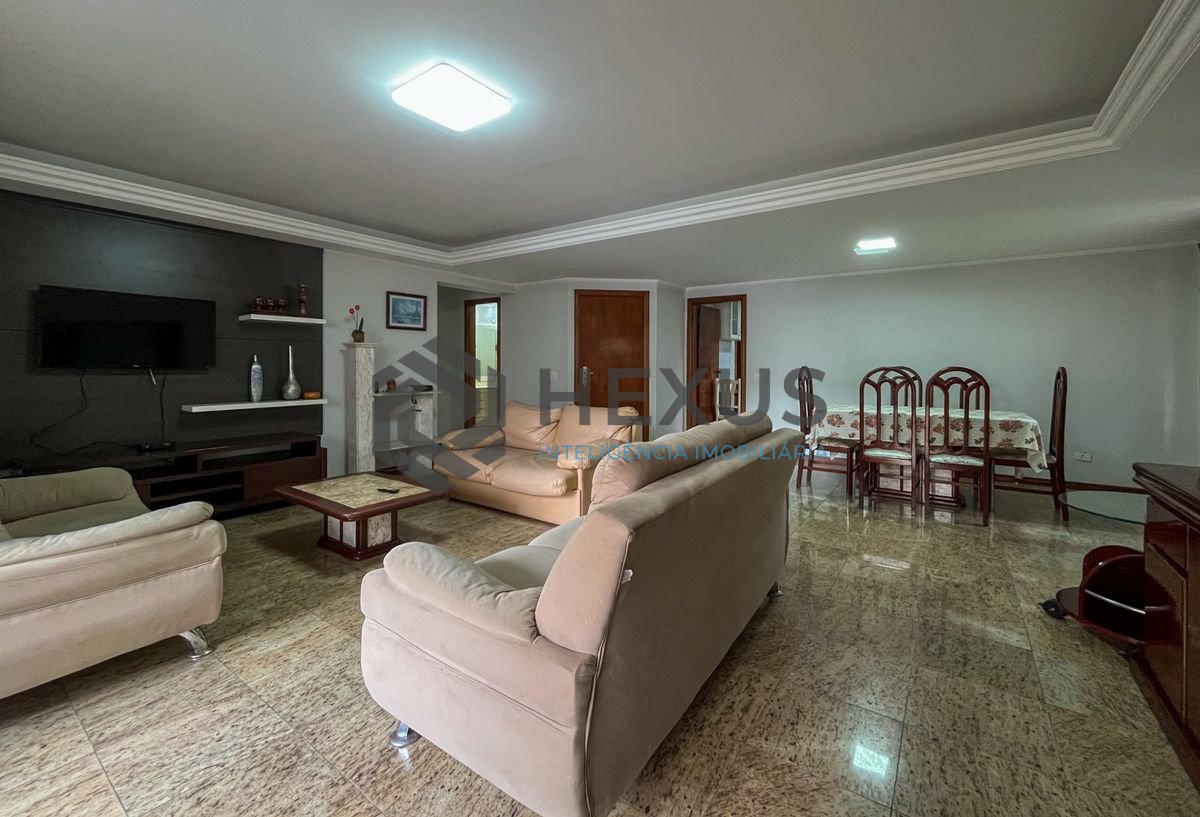 Foto 7 de Apartamento com varanda e lazer nas Pitangueiras, Guarujá