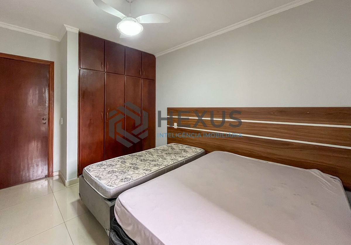 Foto 14 de Apartamento com varanda e lazer nas Pitangueiras, Guarujá