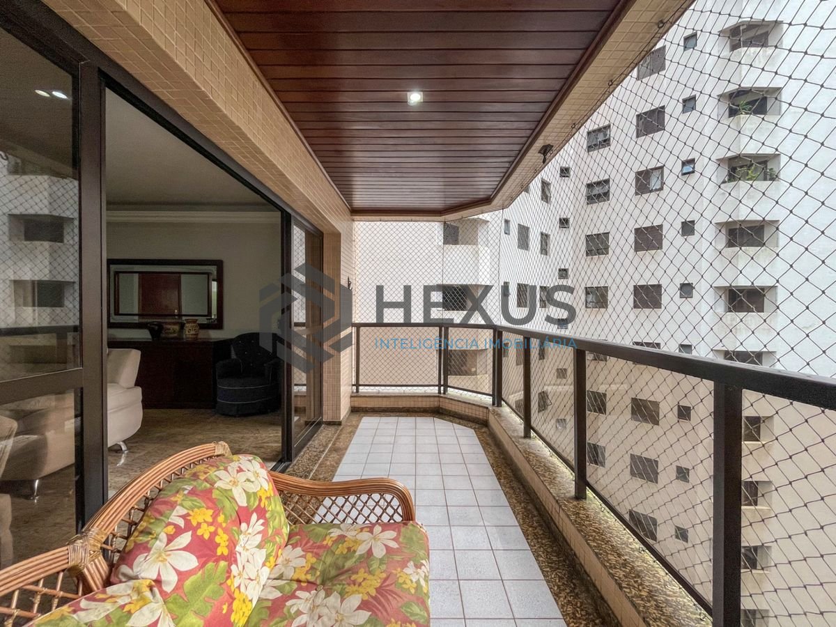 Foto 10 de Apartamento com varanda e lazer nas Pitangueiras, Guarujá