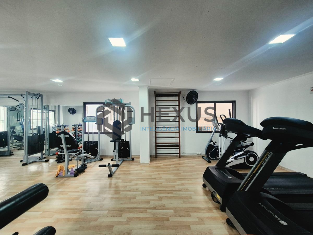 Foto 27 de Apartamento com varanda e lazer a 200m da praia nas Pitangueiras, Guarujá