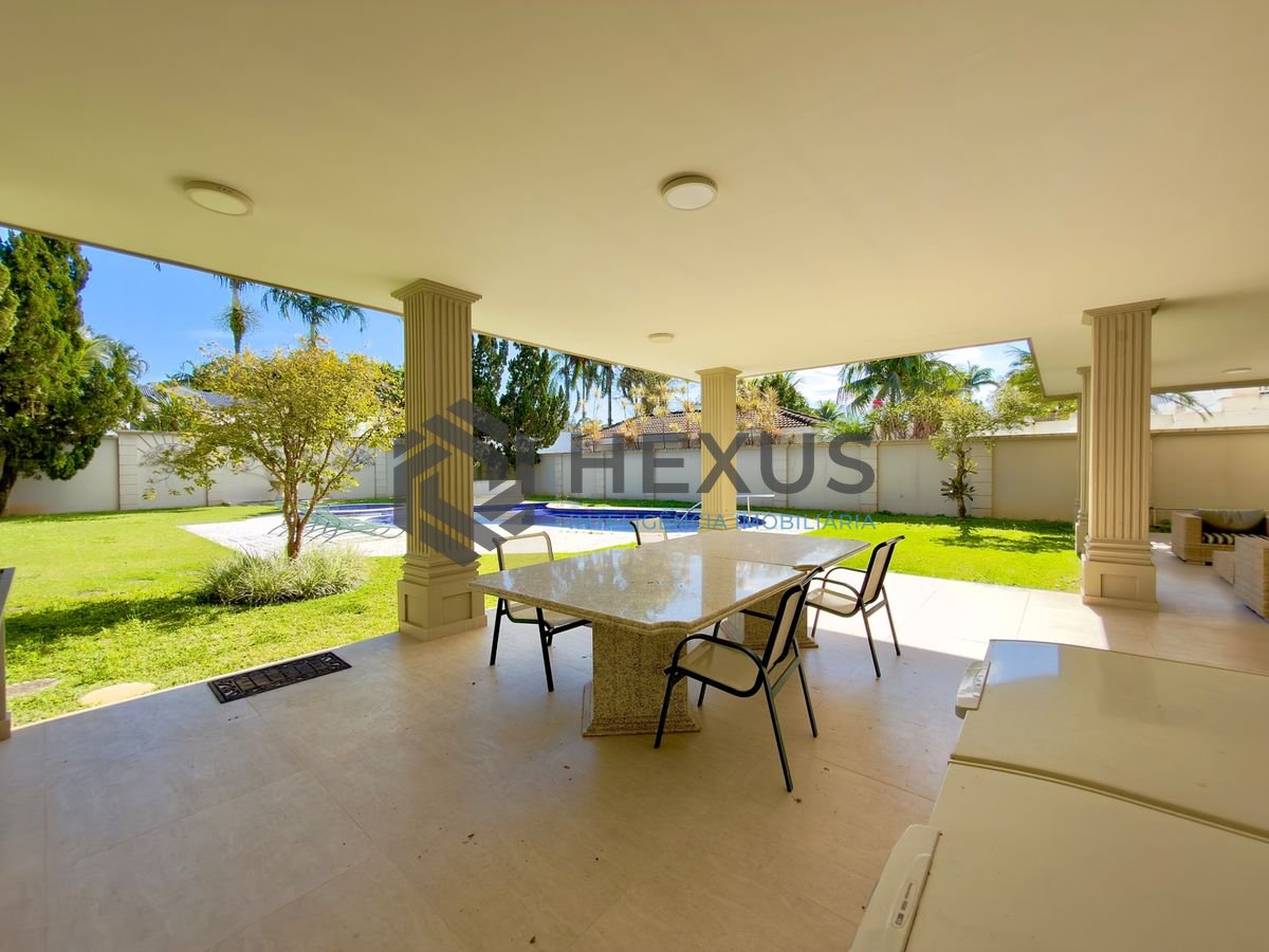 Foto 4 de Casa de alto padrão com piscina e área gourmet no Jardim Acapulco, Guarujá