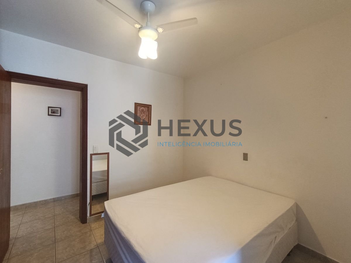 Foto 18 de Apartamento com varanda e lazer a 250m da praia na região da Brunella na Enseada, Guarujá