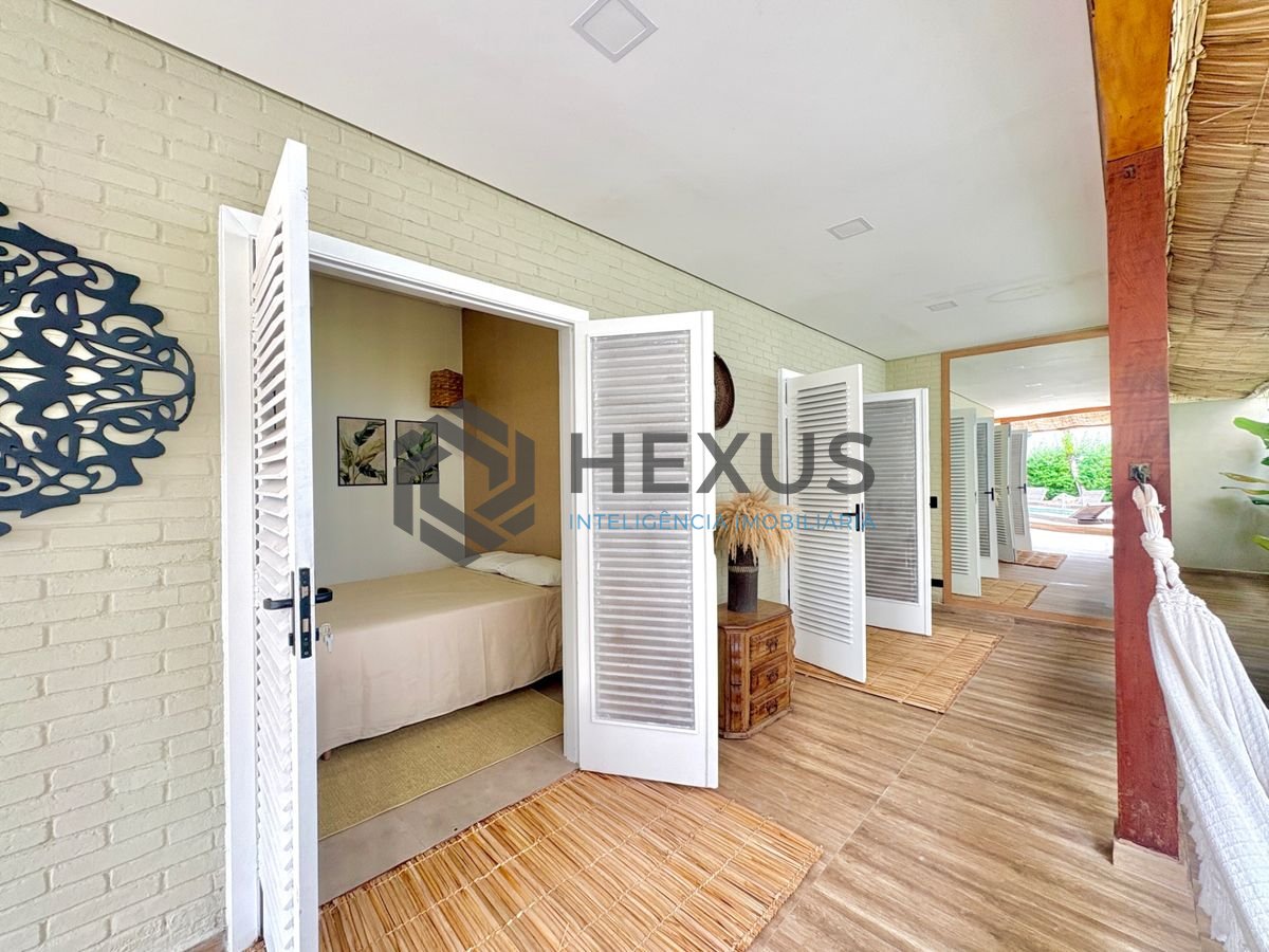 Foto 23 de Casa reformada com piscina e área gourmet no Jardim Acapulco, Guarujá