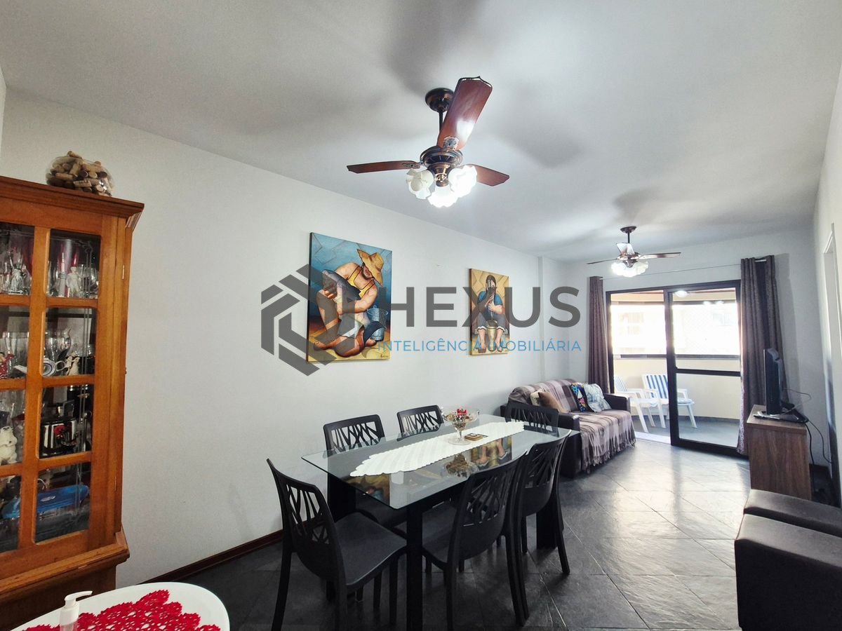 Foto 4 de Apartamento com varanda vista mar e lazer a 1 quadra da praia nas Pitangueiras, Guarujá