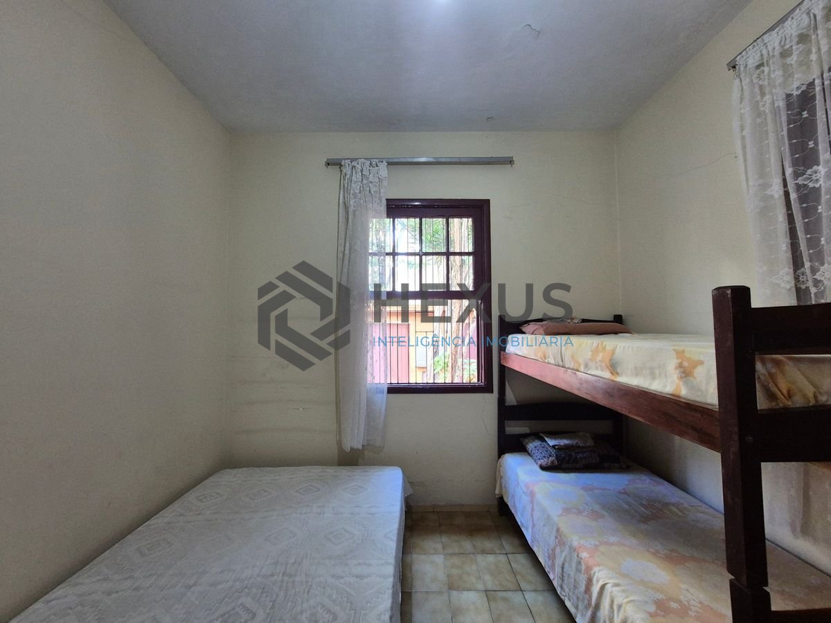 Foto 15 de Casa a 2 quadras da praia na região do Vila Maia nas Pitangueiras , Guarujá