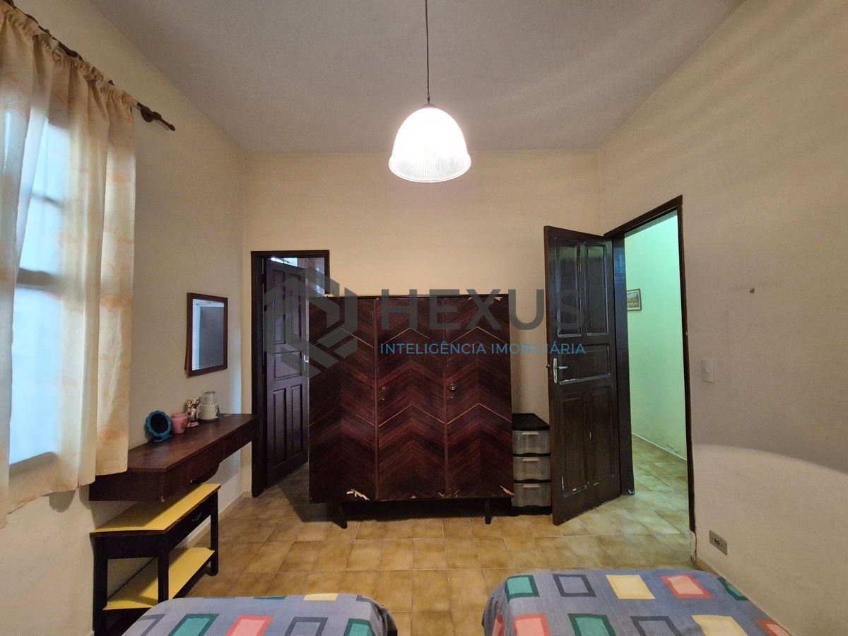 Foto 18 de Casa a 2 quadras da praia na região do Vila Maia nas Pitangueiras , Guarujá