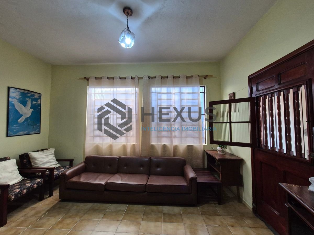 Foto 14 de Casa a 2 quadras da praia na região do Vila Maia nas Pitangueiras , Guarujá