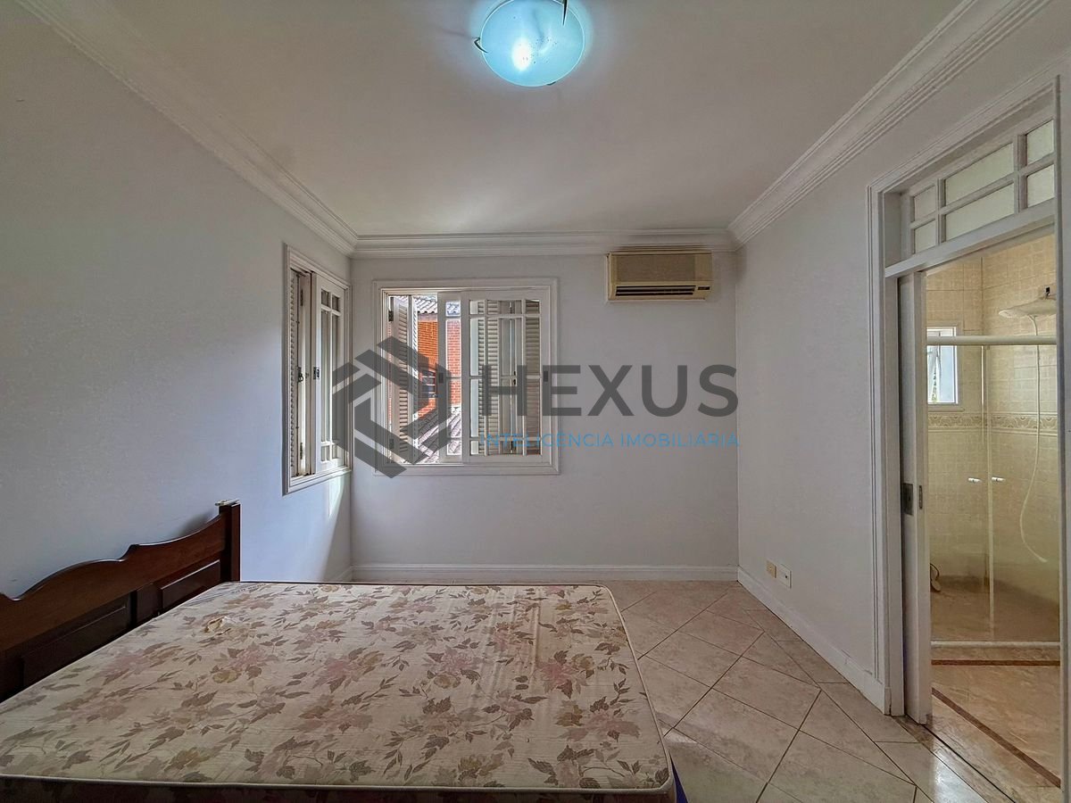 Foto 30 de Casa em condomínio reformado com varanda e lazer no Granville na Enseada, Guarujá