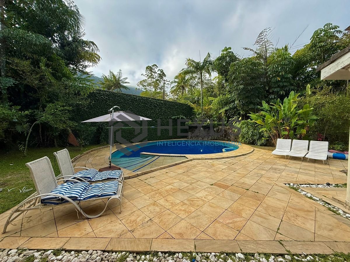 Foto 14 de Casa em condomínio reformado com varanda e lazer no Granville na Enseada, Guarujá