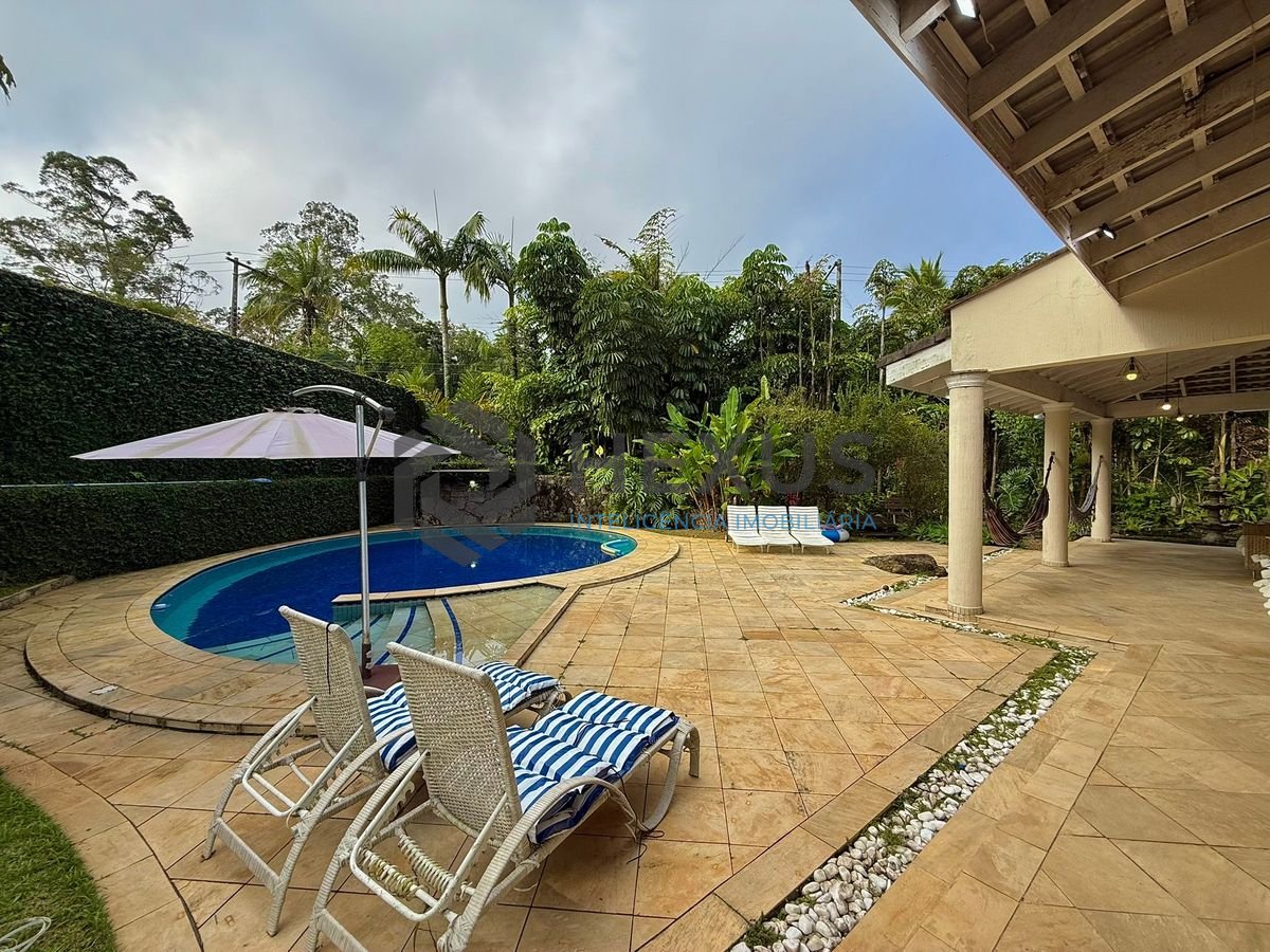 Foto 15 de Casa em condomínio reformado com varanda e lazer no Granville na Enseada, Guarujá