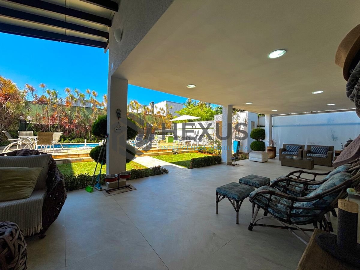 Foto 36 de Casa reformada com piscina e área gourmet no Jardim Acapulco, Guarujá
