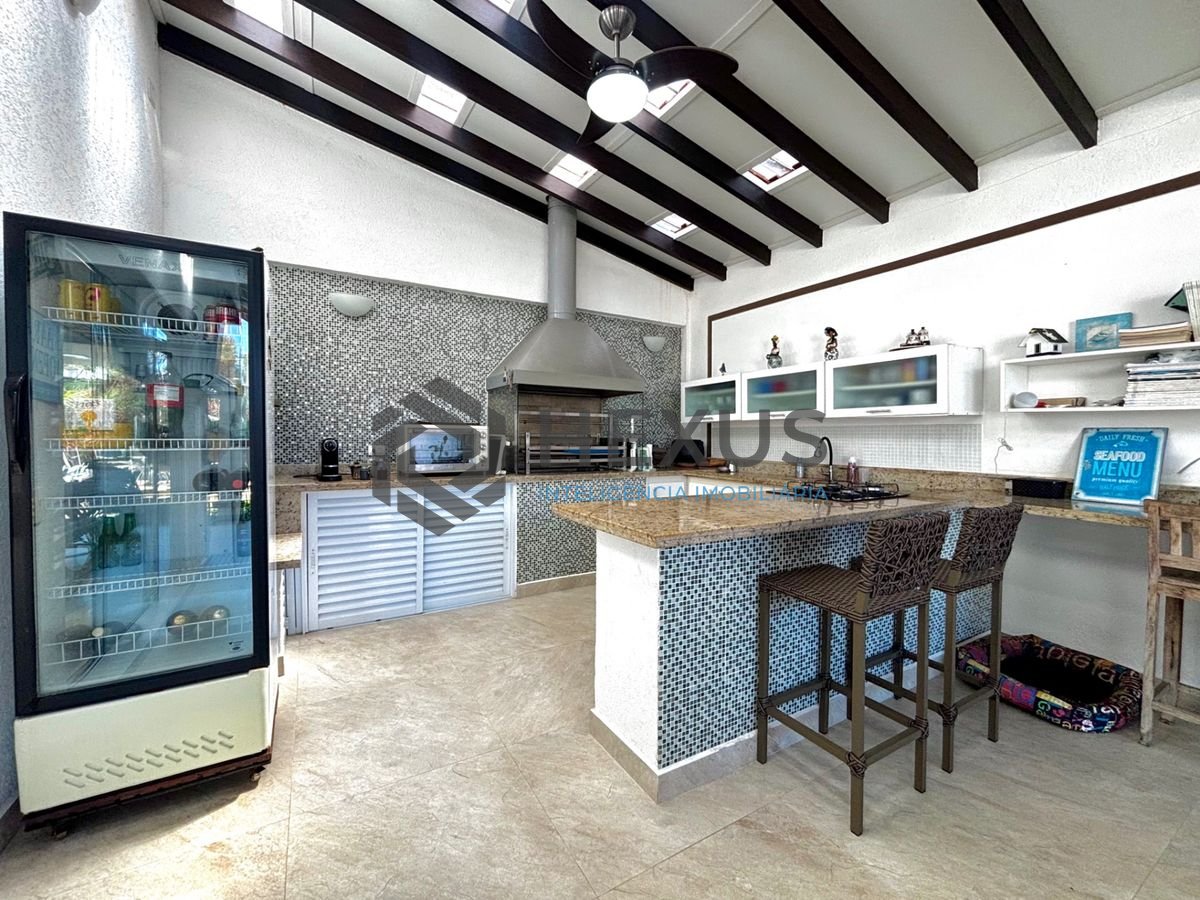Foto 32 de Casa com piscina e área gourmet no Jardim Acapulco, Guarujá