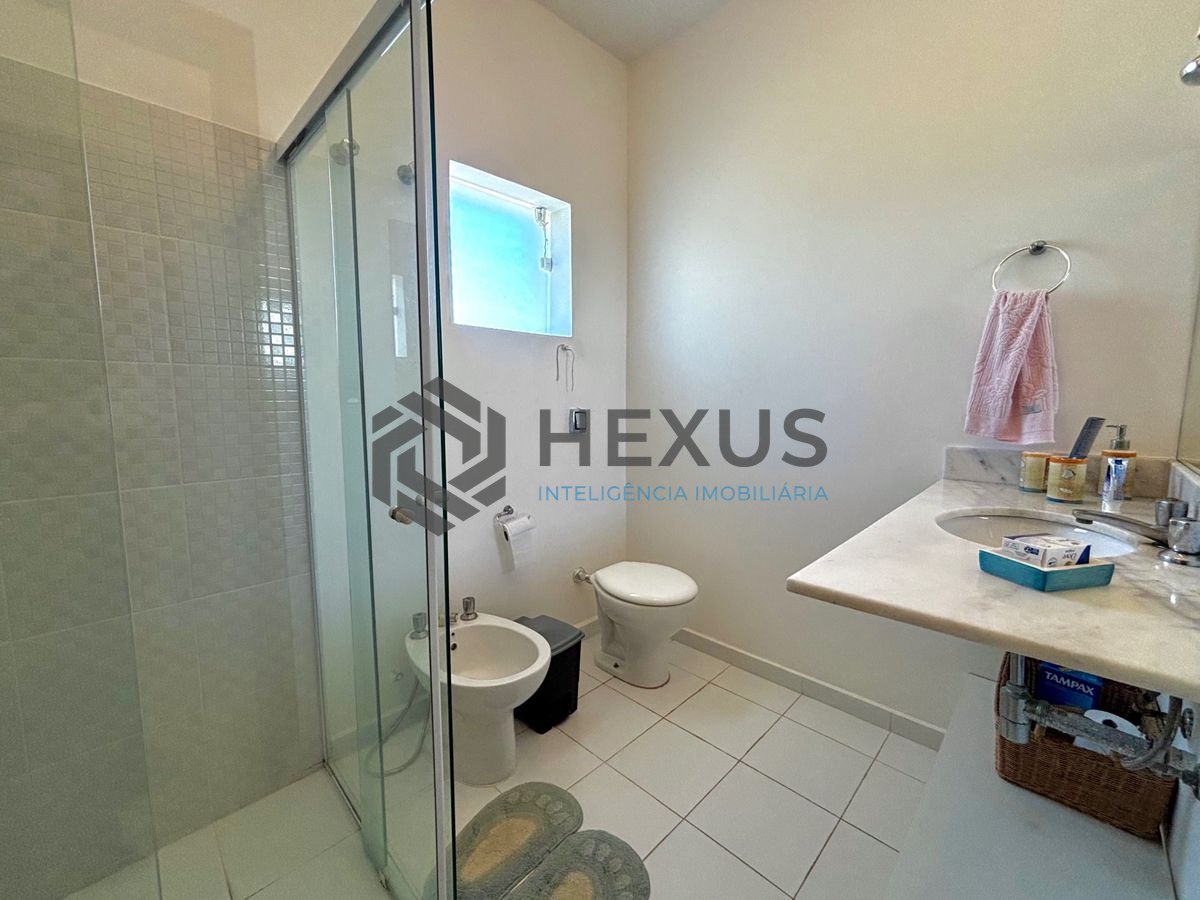 Foto 50 de Casa reformada com piscina e área gourmet no Jardim Acapulco, Guarujá