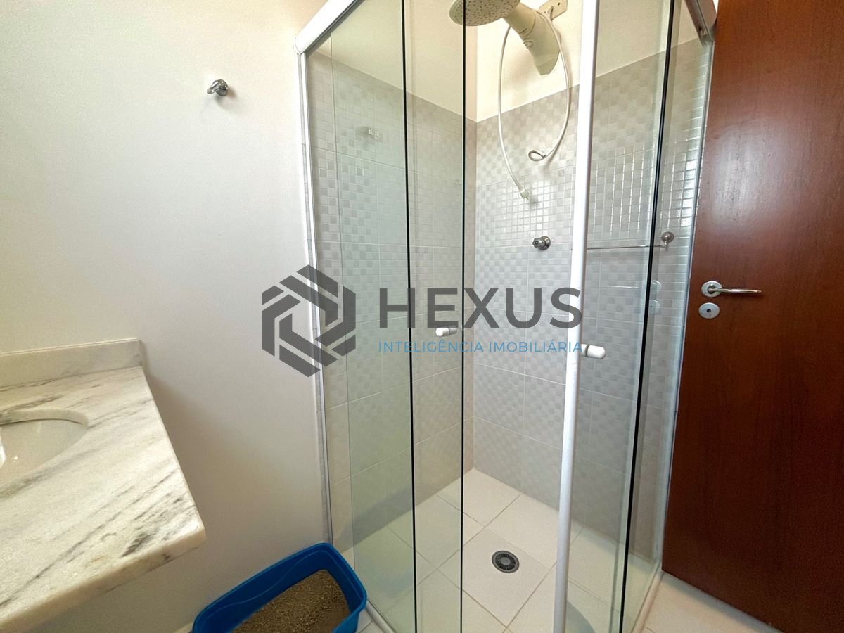 Foto 65 de Casa reformada com piscina e área gourmet no Jardim Acapulco, Guarujá