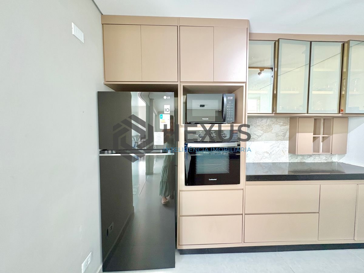 Foto 15 de Casa reformada com piscina e área gourmet no Jardim Acapulco, Guarujá