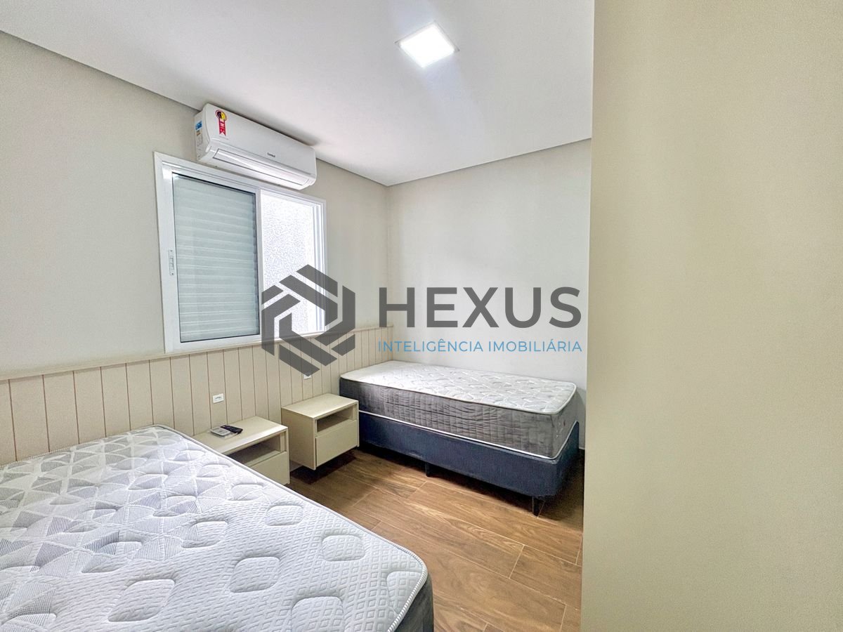 Foto 29 de Casa reformada com piscina e área gourmet no Jardim Acapulco, Guarujá