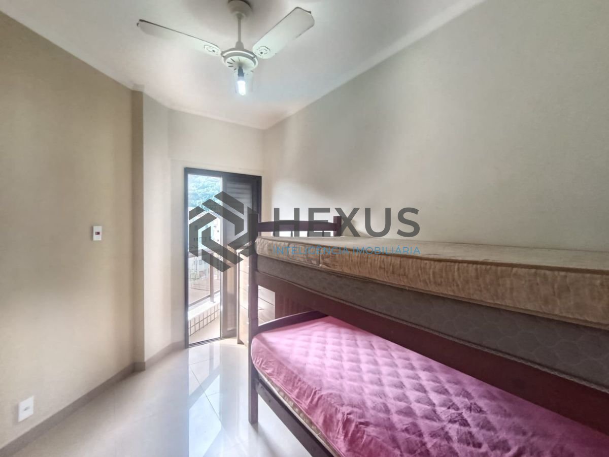 Foto 12 de Apartamento com varanda e lazer na Enseada, Guarujá